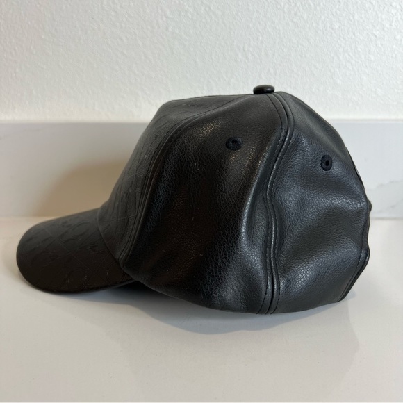 NWT Walt Disney World Faux Leather Baseball Cap 50th Aniversary Collection - Picture 5 of 10